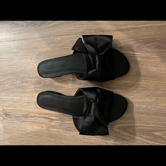 Rebecca Minkoff Brand New Calista Leather Slides in black - Picture 3 of 3